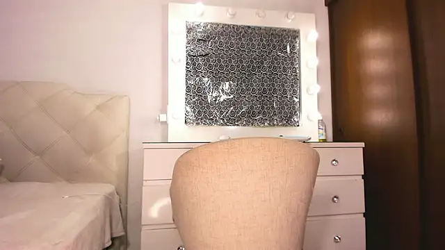 دردشة lina_quinn الجنسية المباشرة