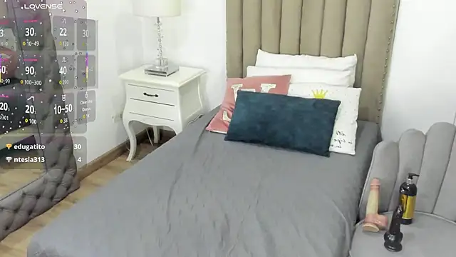 Chat +18 de zusan_king_ ao vivo