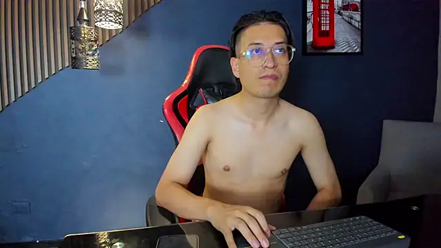 Онлайн чат XXX EriickFerrer