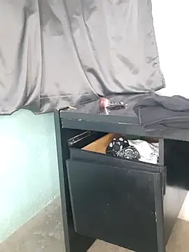 tessa33のライブXXXチャット