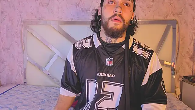 Benny_and_Mark live XXX chat