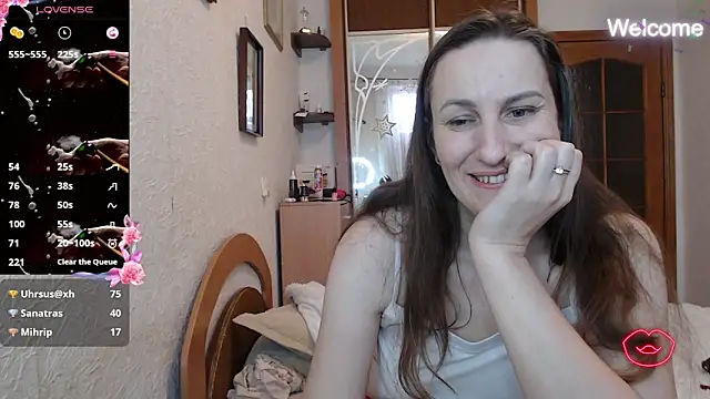 Živý XXX chat Yevgeshka-Milashka