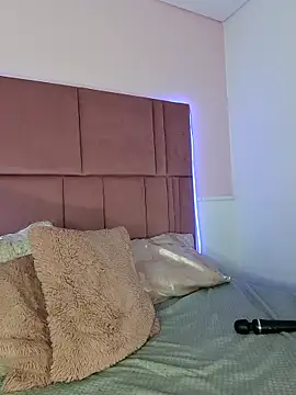 Taraslow Live XXX-Chat