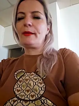 LadyTouch Live XXX Chat