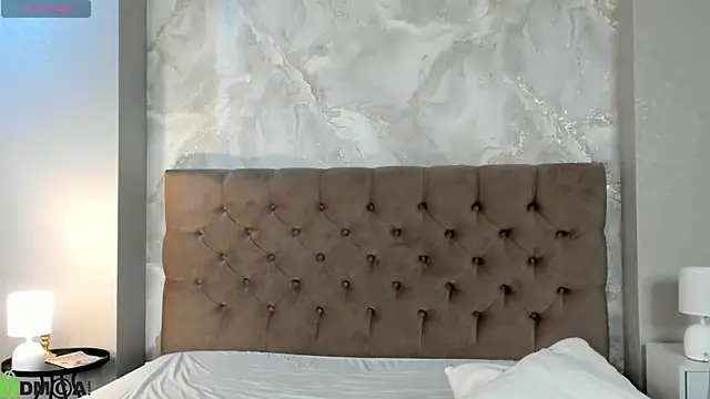 boozekirs_'s Live XXX Chat