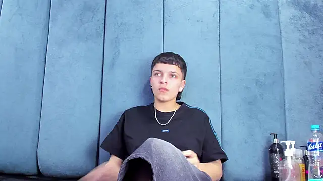 دردشة Megan_Thompson_ الجنسية المباشرة