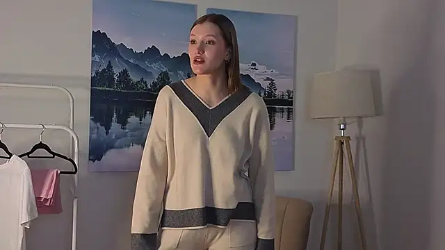 LeonorQuintana's Live XXX Chat