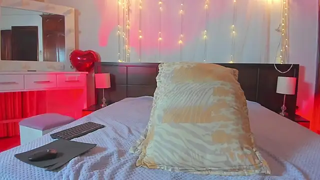 MiaMarin_hot 라이브 XXX 채팅