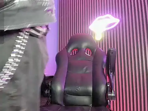 عرض كام Maximoking26