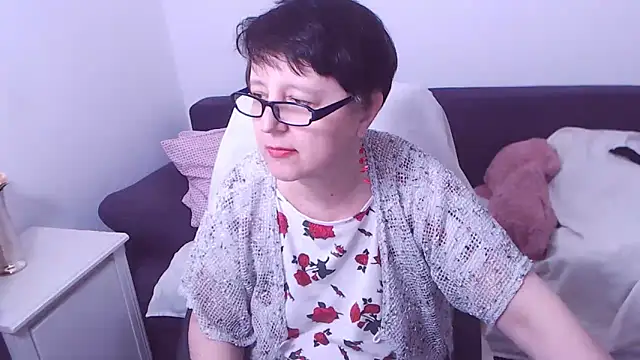 ChristaRose: онлайн-секс-чат