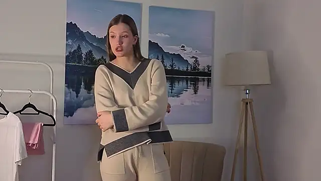 دردشة LeonorQuintana الجنسية المباشرة