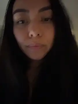 Živý XXX chat PetitLumiere