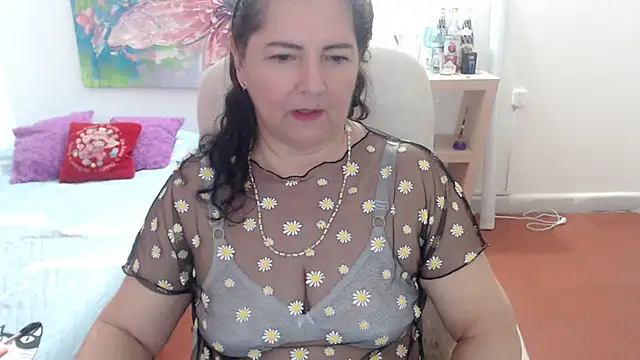 Онлайн чат XXX leonela_69