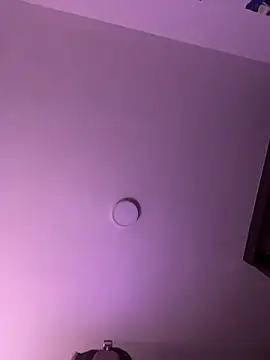 MoraInFire: онлайн-секс-чат