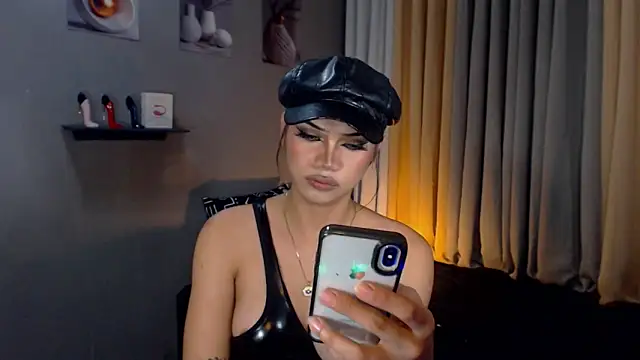 Unforgettablejulia Live XXX-Chat