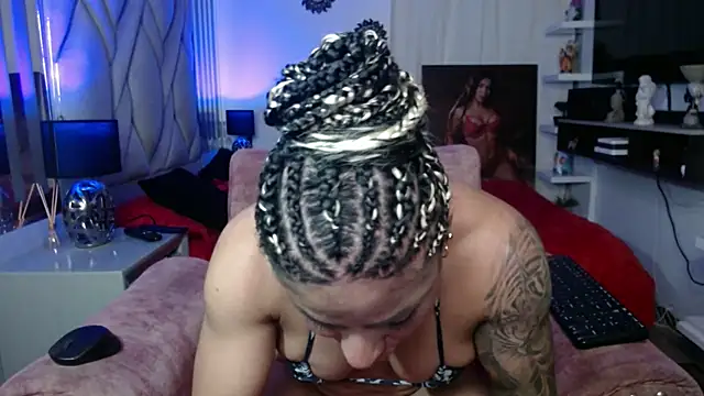 แชท XXX สดของ nati_muscle