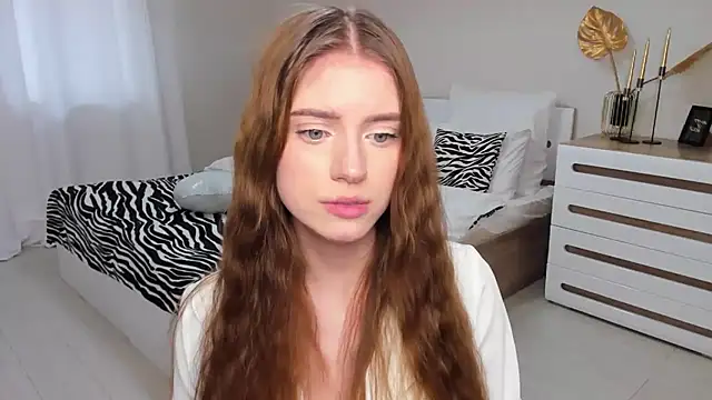 Erica_Kiss: онлайн-секс-чат