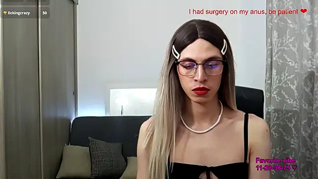 Онлайн чат XXX Andy_Roses