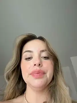 Alirawrz – Naživo XXX chat