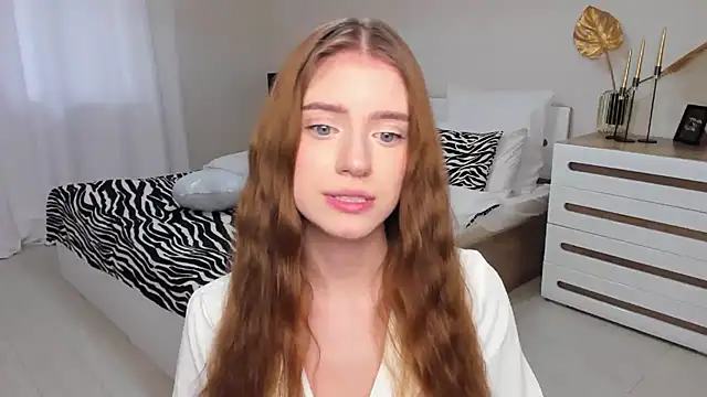 Erica_Kiss' Live XXX Chat