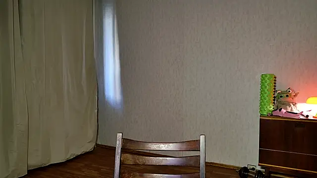 MadeInParadise – Live XXX-chat