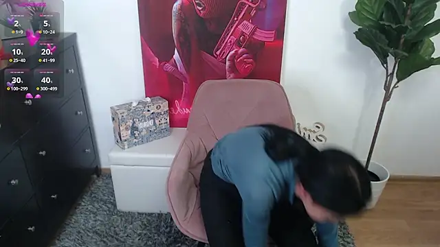 XXX chat uživo modela LadyLiia