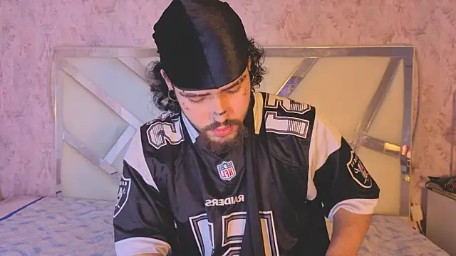 Benny_and_Mark Live XXX Chat