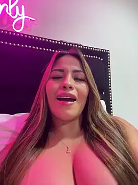 Chat XXX en directo de sexyyykloee