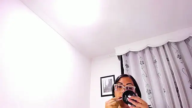 دردشة MelissaaCortes الجنسية المباشرة