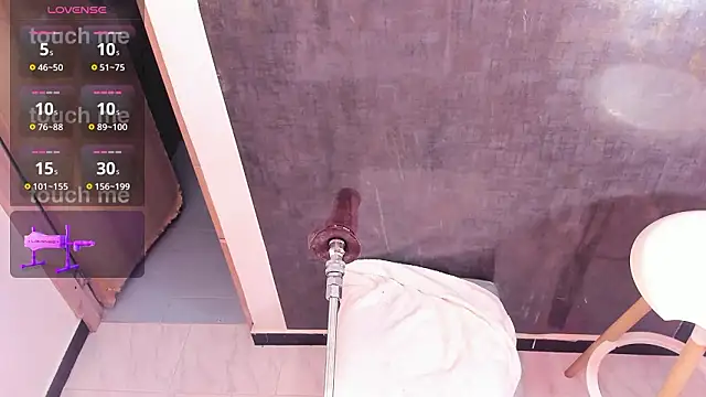 دردشة sharlotthe_bigass الجنسية المباشرة