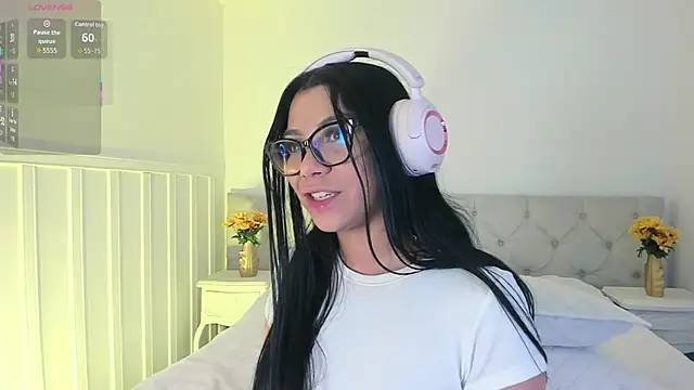 XXX chat uživo modela Little_Lexyy