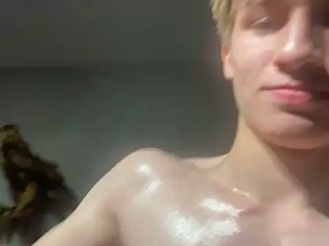 yourwhiteboy1: онлайн-секс-чат