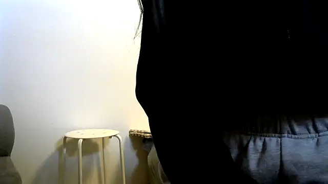 leopiii-iiJP's Live XXX Chat