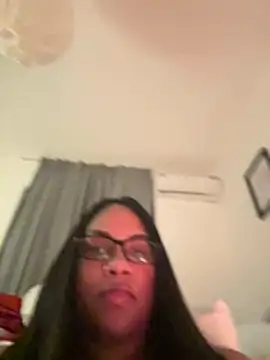 Chaniita's Webcam Show