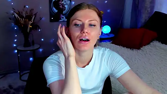 Chat +18 de JinnaGreat ao vivo