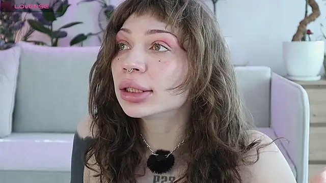 Chat XXX en directo de Damsel__