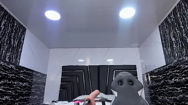 Chat XXX en directo de Ladyy_Scarlett