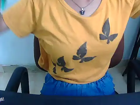 แชท XXX สดของ Hotsurbhi