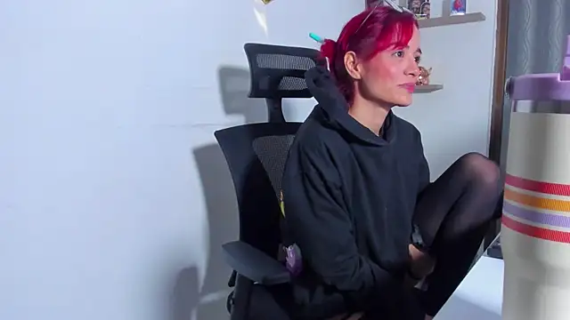 Czat XXX na żywo – luci_miller