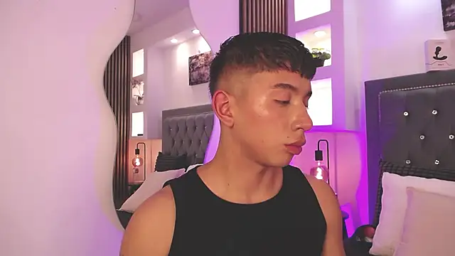 Fancy_Vixen 现场XXX聊天