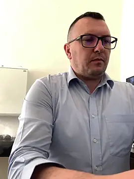 XXX chat uživo modela Mike8523