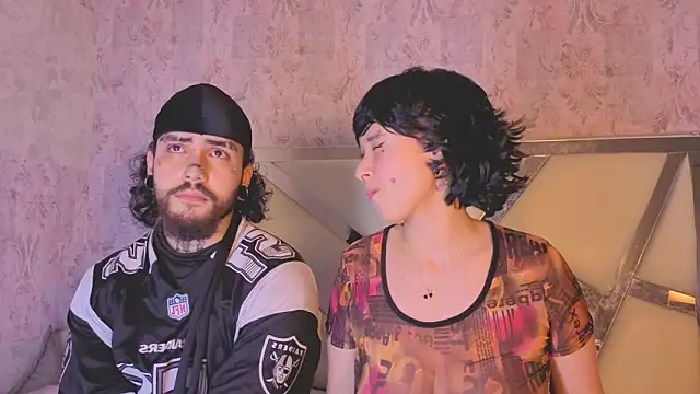 XXX chat uživo modela Benny_and_Mark