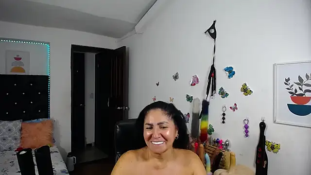 mature_bigboobs10 Chat XXX in diretta