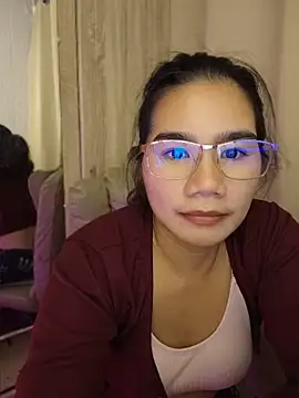 Kissy07: онлайн-секс-чат