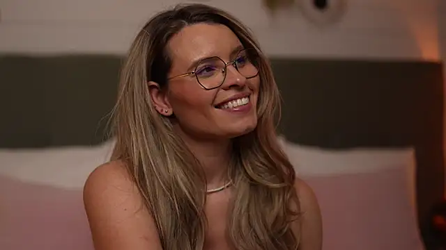 BrandyWhite – Naživo XXX chat