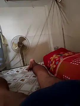 PIG_FUCKER_DADDY 现场XXX聊天