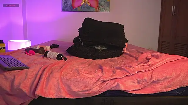 noah_0814 Show in webcam