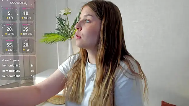 crispy_amber Webcamshow