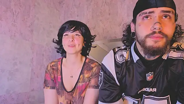 Chat +18 de Benny_and_Mark ao vivo