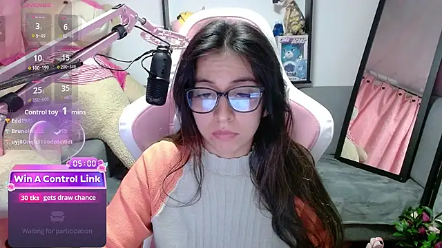 Chat +18 de Maggie_Fox3 ao vivo